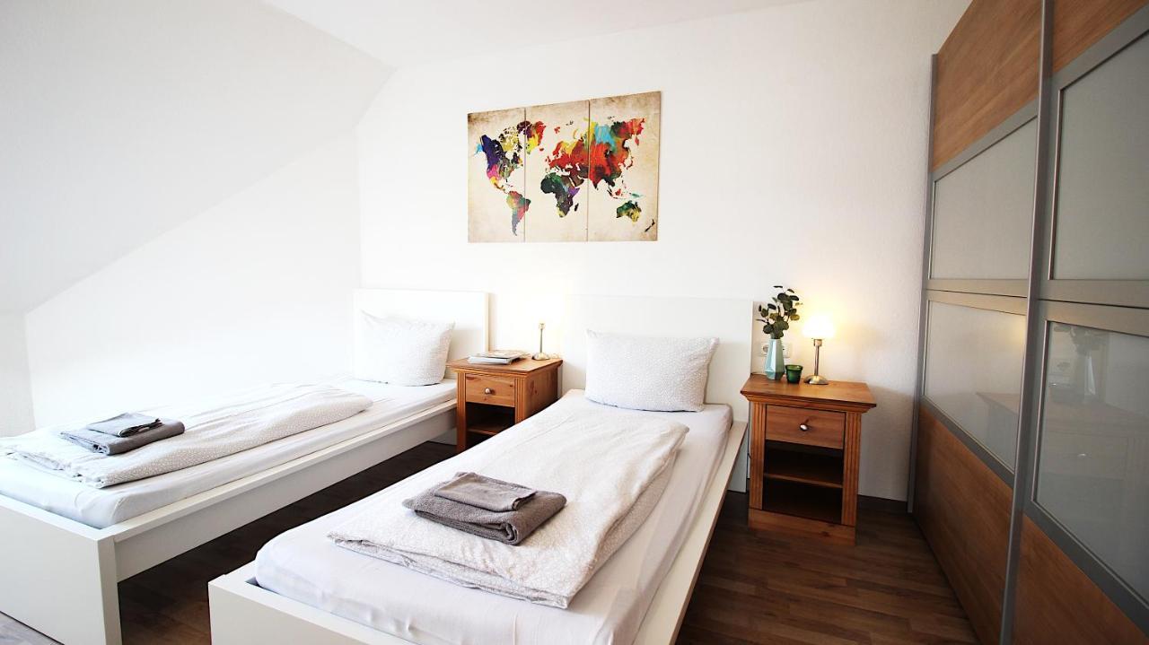Homie Stay Zell - Apartment Mit Privatparkplatz Zell am Main Eksteriør bilde
